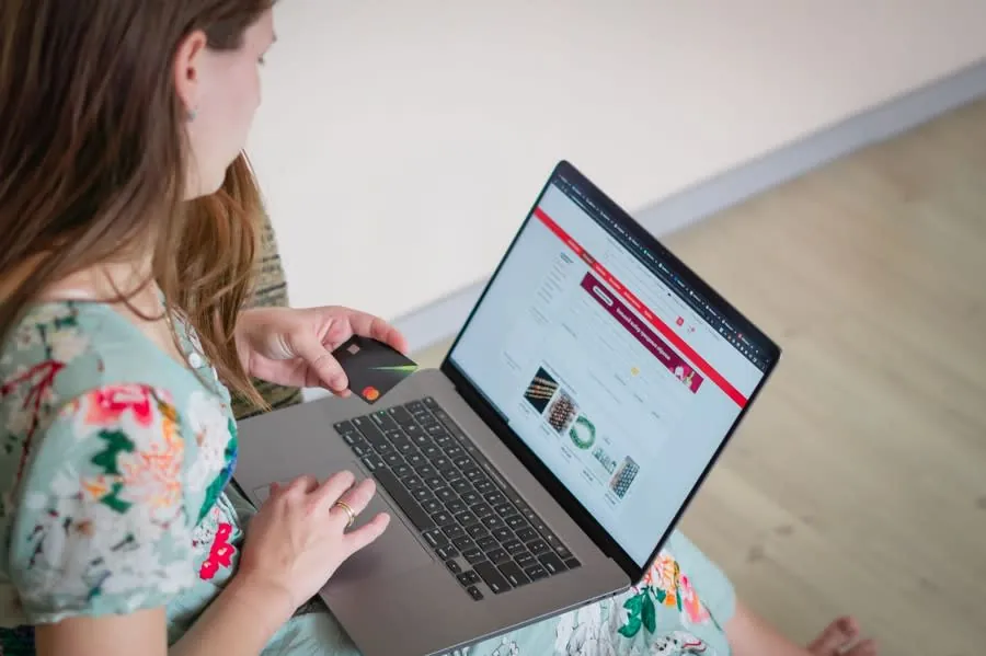 Paying a bathroom deposit online by credit card for Section 75 protection